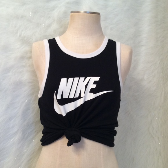 Nike Tops - NIKE tank top.